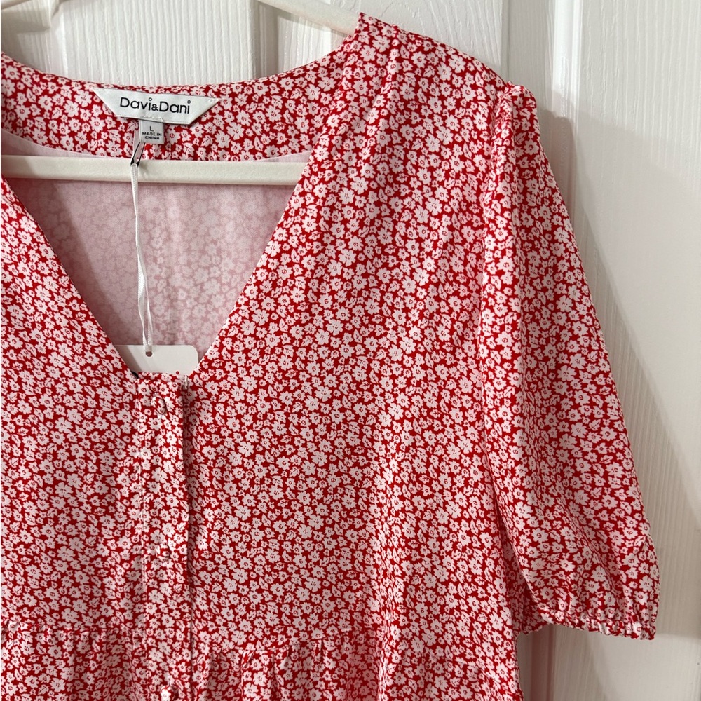 DAVI & DANI Red Floral button front Dress - Picture 3 of 9